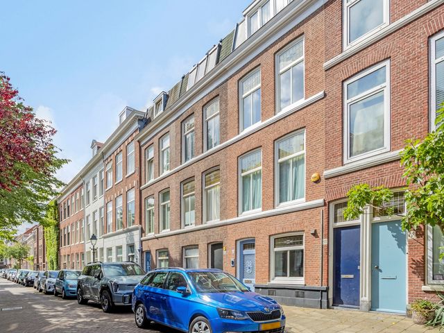 Jacob van der Doesstraat 64, 's-Gravenhage