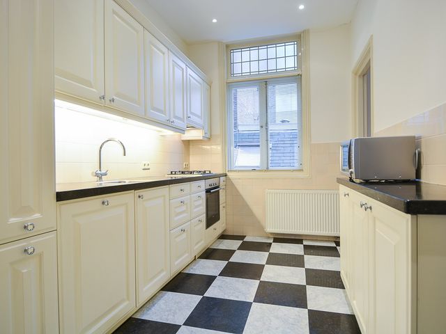 Batjanstraat 4, 's-Gravenhage