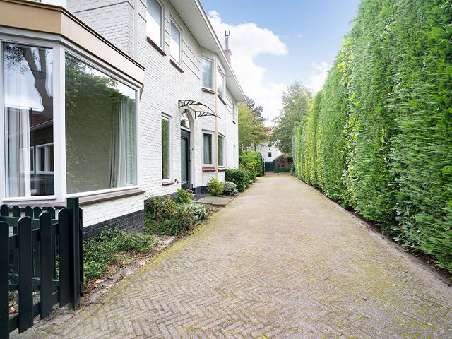 Waldeck Pyrmontlaan 6, Wassenaar