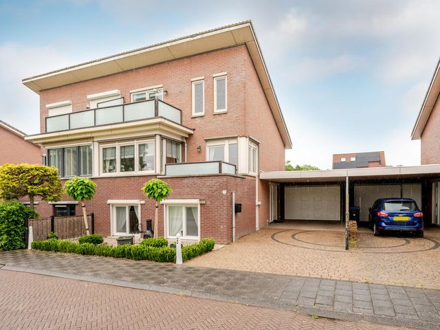 Langstraat 10, Lelystad