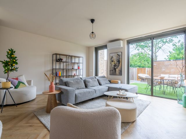 Donatellostraat 48, Lent