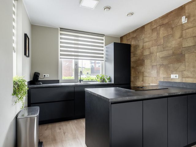 Vestetuin 7, Tholen