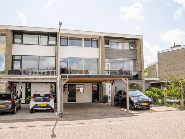 De Zalm 47, Makkum