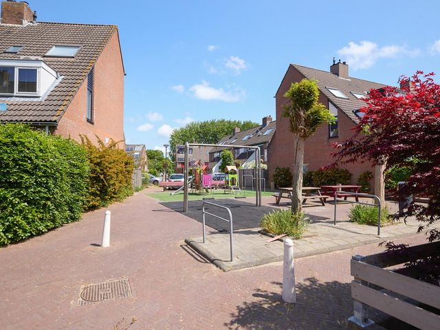 Onafhankelijkheidsweg 92, Leiden