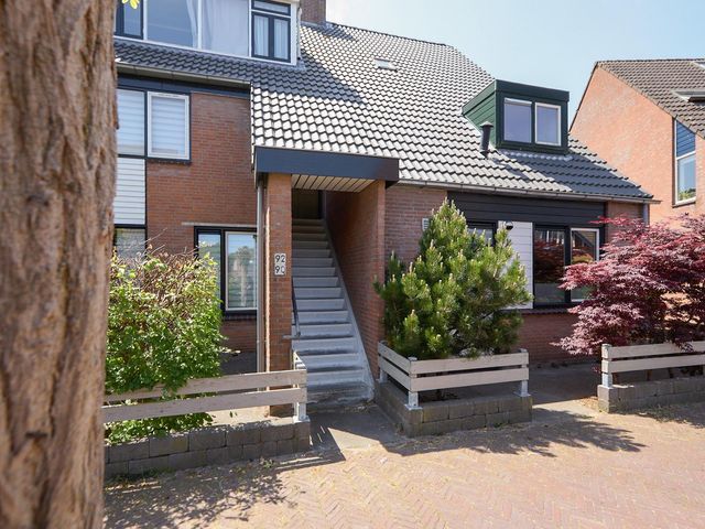 Onafhankelijkheidsweg 92, Leiden
