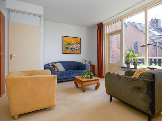 Onafhankelijkheidsweg 92, Leiden