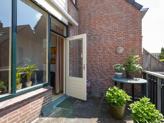 Onafhankelijkheidsweg 92, Leiden