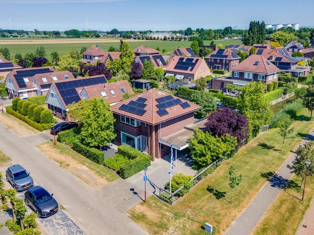 De Grienden 28, Puttershoek