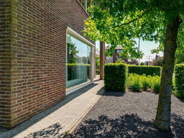 De Grienden 28, Puttershoek