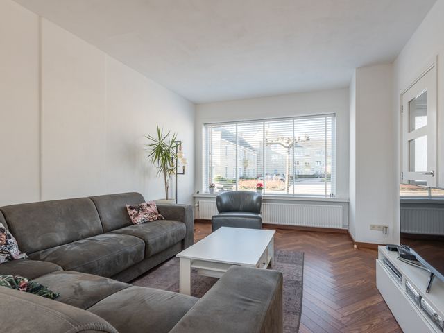 Engelmanstraat 8, Hoofddorp