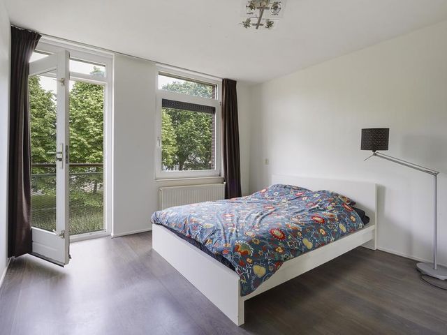 Aagje Dekenstraat 13, Hoofddorp