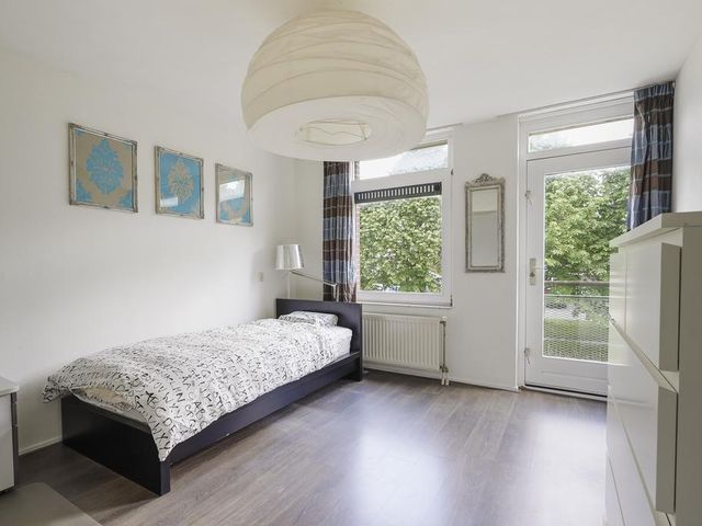 Aagje Dekenstraat 13, Hoofddorp