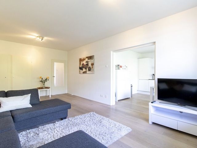 Bolestein 392, Amsterdam