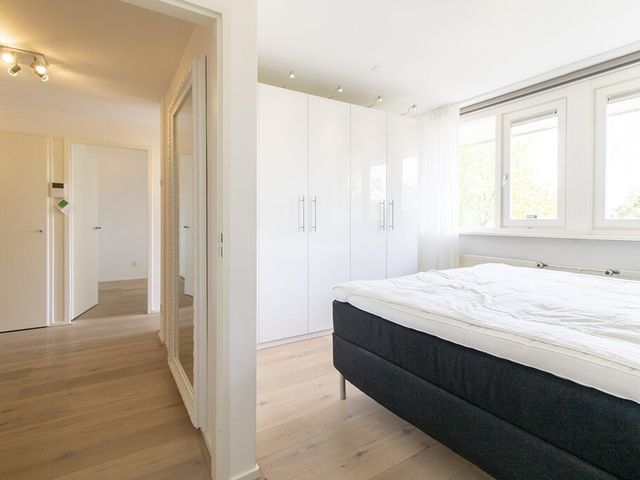 Bolestein 392, Amsterdam