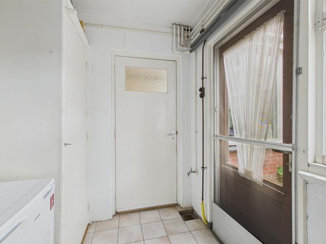 Julianastraat 10, Oost-Souburg