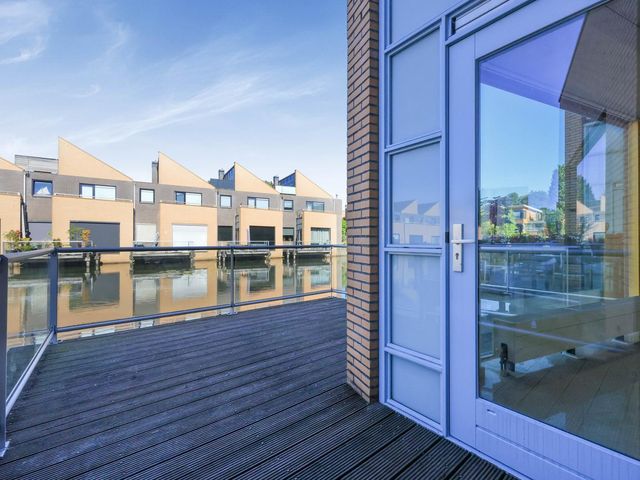 Pitrus 37, Amersfoort