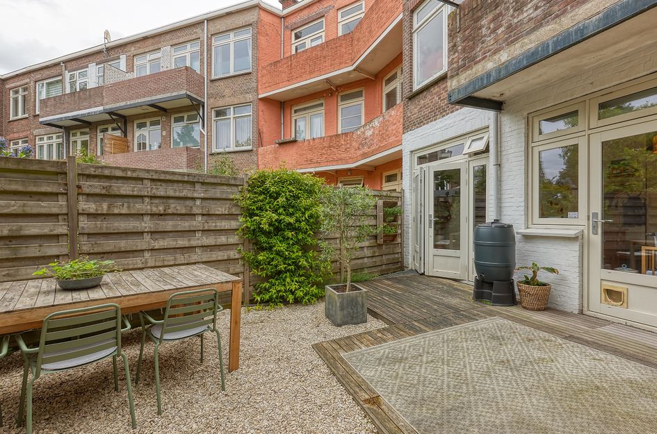 Loudonstraat 16