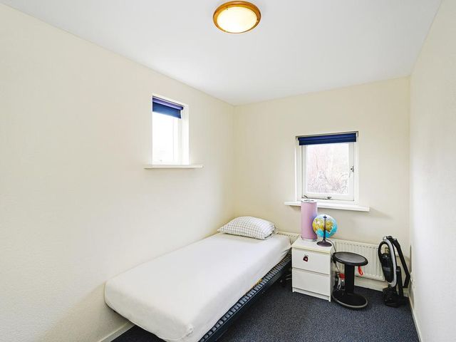 Dr. Kuyperlaan 25, Velsen-Zuid
