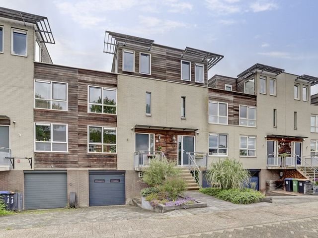 Tweelingen 85, Zeewolde