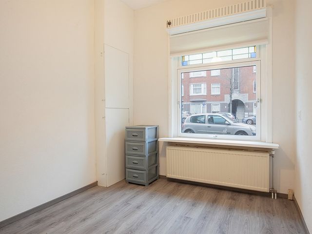 Goeverneurlaan 90, Den Haag