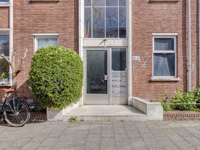 Wormerveerstraat 52, Den Haag