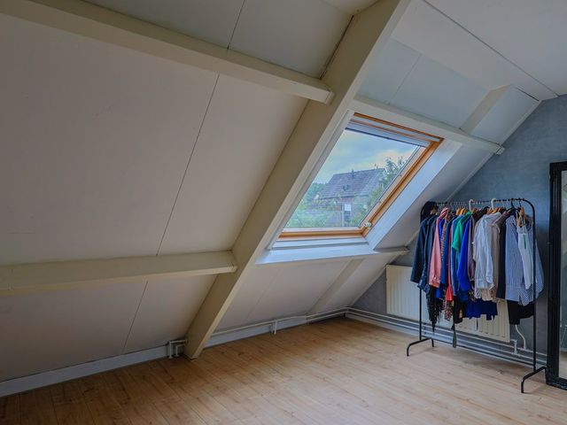 Smalweer 28, Sliedrecht