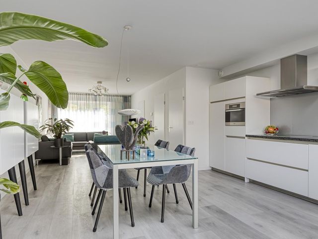 Etty Hillesumlaan 20, Kloetinge