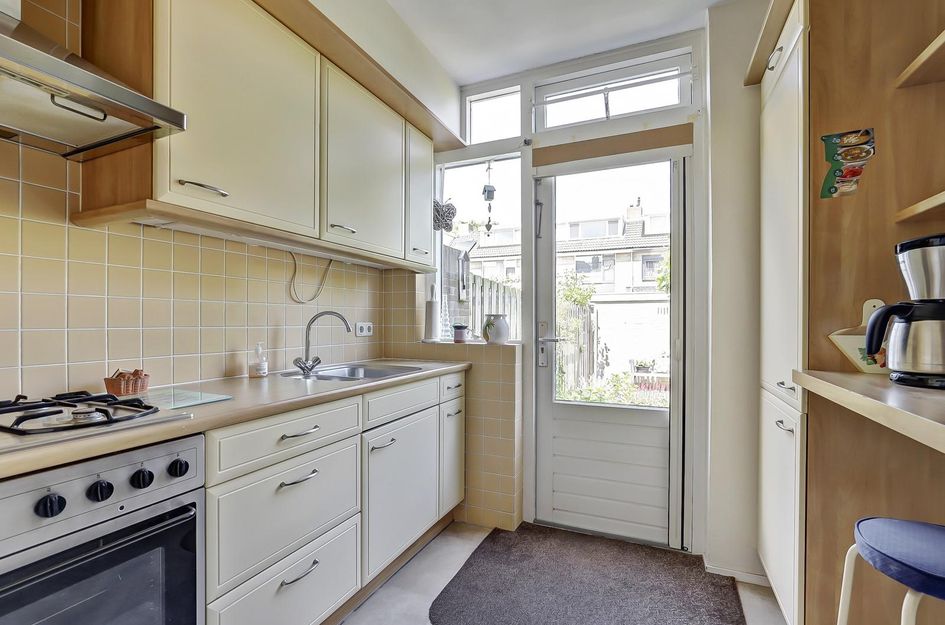 van Alkemadestraat 87