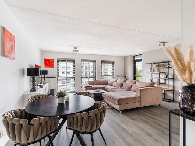 Avenue Carnisse 255, Barendrecht