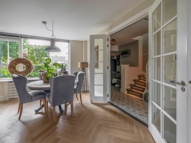 Peuleyen 128, Waddinxveen