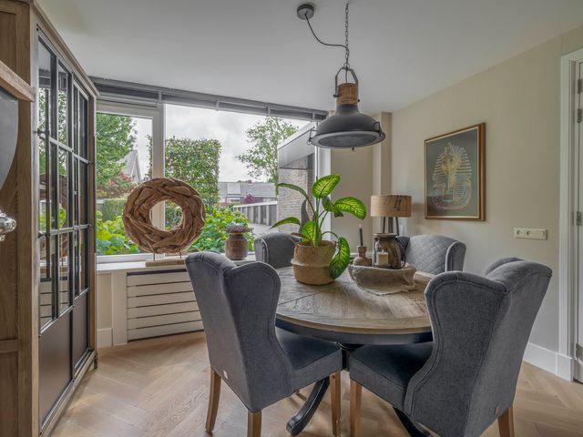 Peuleyen 128, Waddinxveen