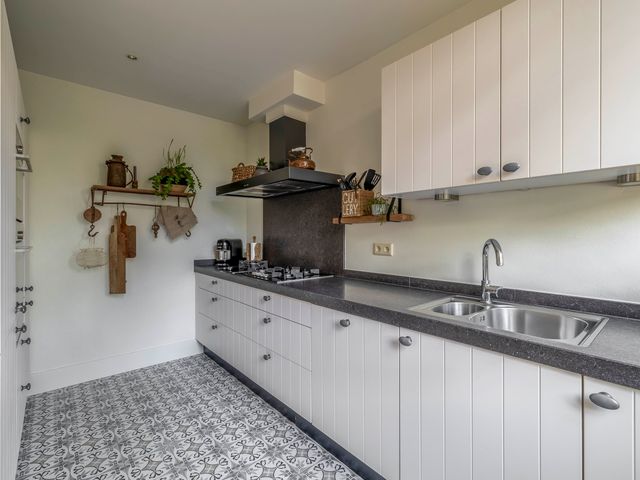 Peuleyen 128, Waddinxveen
