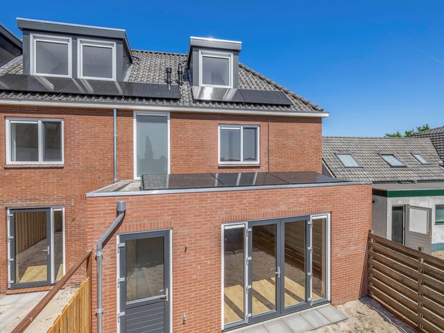 Voorweg 63, Hazerswoude-Dorp