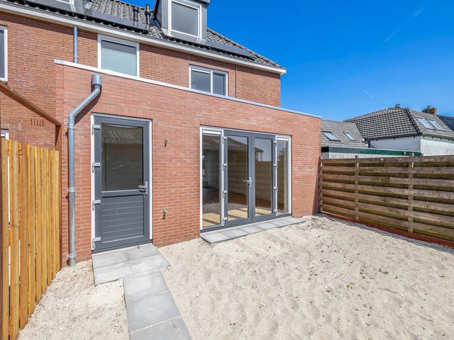 Voorweg 63, Hazerswoude-Dorp