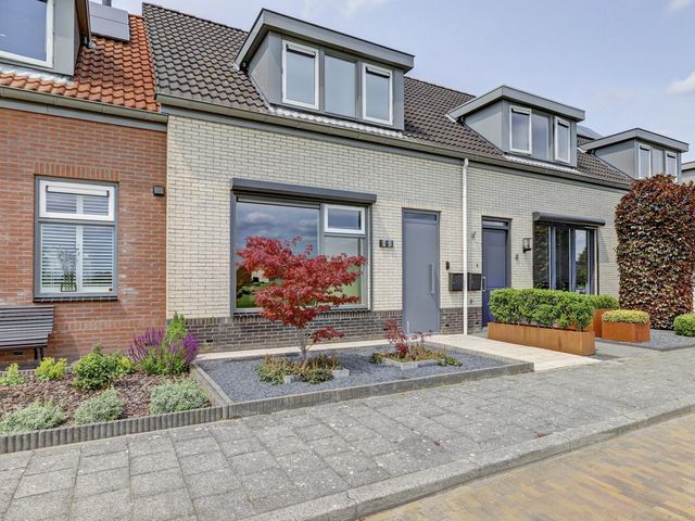 Krooneend 6, Rilland