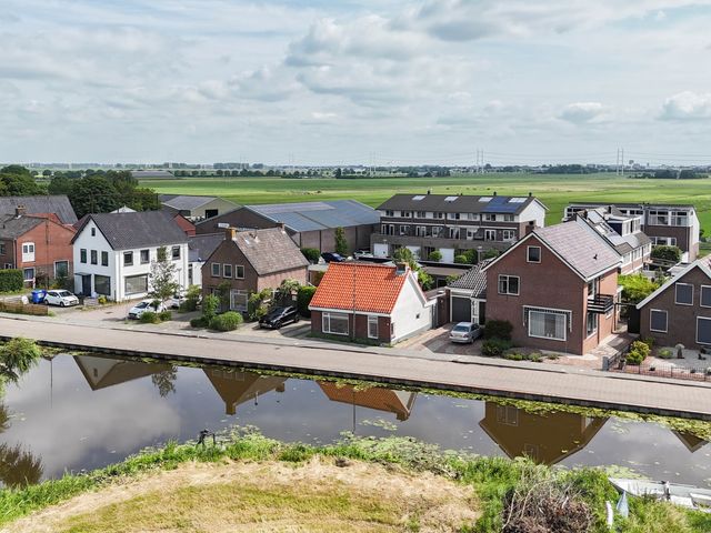 Pastoor Van Der Plaatstraat 101, Rijpwetering