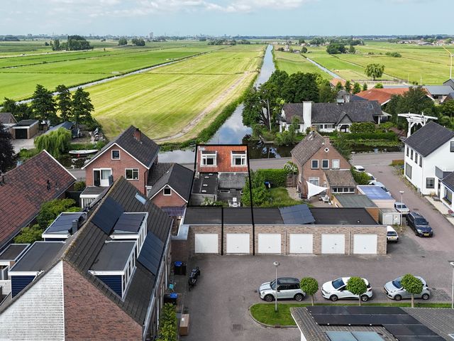 Pastoor Van Der Plaatstraat 101, Rijpwetering