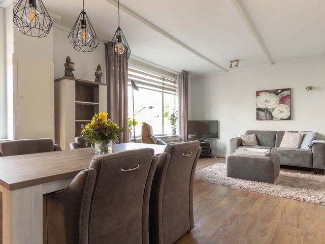 Pastoor Van Der Plaatstraat 101, Rijpwetering
