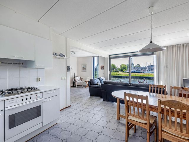 Het Brekkense Wiel 83, Lemmer