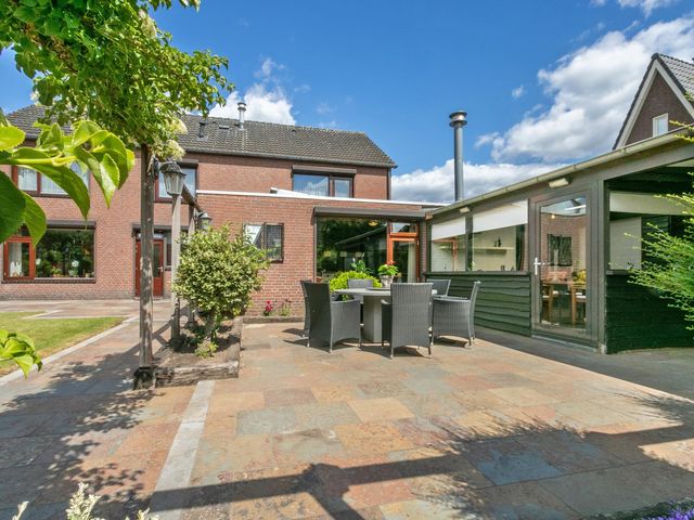 Wilhelminastraat 44, Stramproy