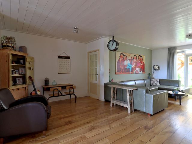 Onderduikersweg 24B, Emmeloord