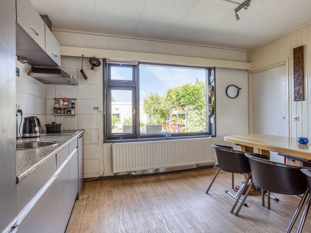 Keucheniuslaan 4, Axel