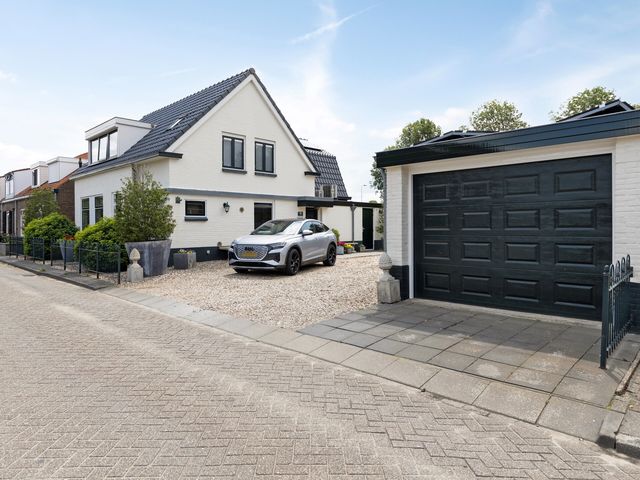 Oost Voorgors 40, Middelharnis