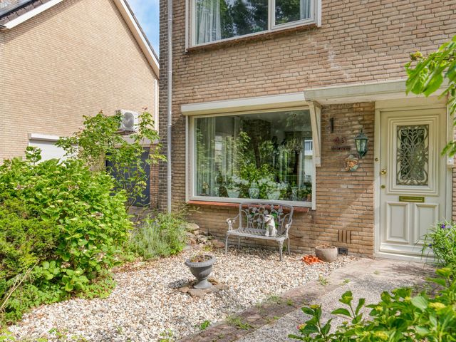 Dorus Rijkersstraat 43, Dinteloord