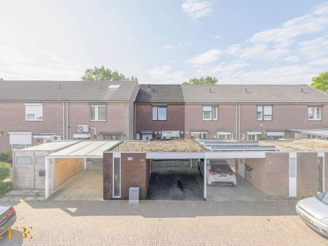 Julianastraat 44, Belfeld