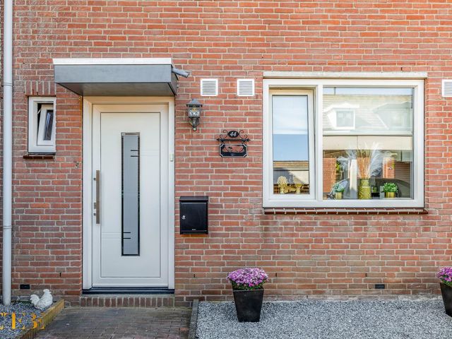 Julianastraat 44, Belfeld