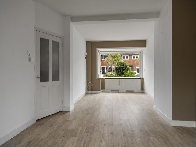 Van Leeuwenhoekstraat 12, Den Helder