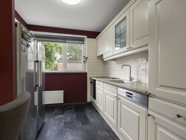 Doorzwin 4174, Julianadorp