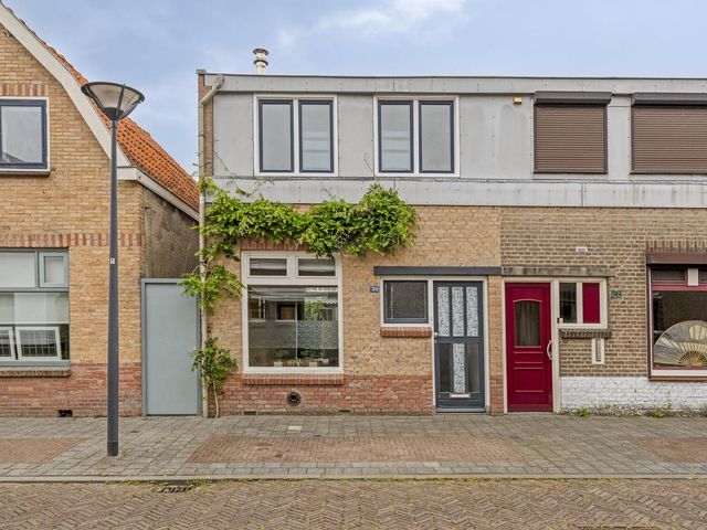Postillonstraat 30, Breda