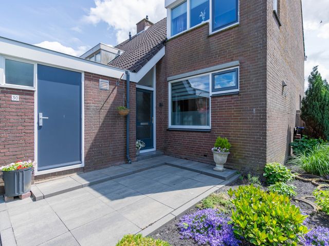 Schoolstraat 30, Rijnsaterwoude